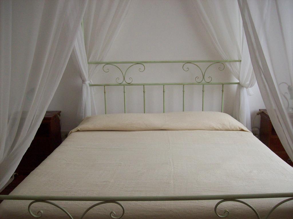 B&B Gianfranco Bortigali Экстерьер фото